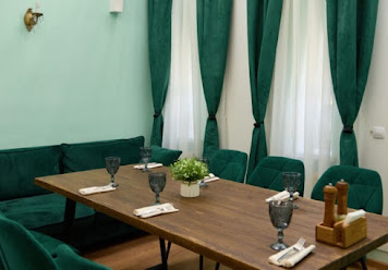 Фото №3 зала У Александра