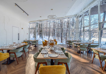 Фото №3 зала Панорамный Ресторан Симфония