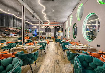 Фото №6 зала Горький 48/25