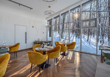 Фото №2 зала Панорамный Ресторан Симфония