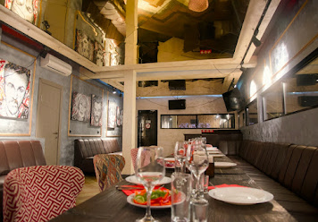 Фото №4 зала Караоке-клуб Shizgara на Автозаводе