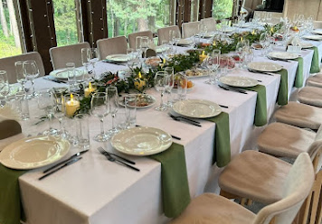 Фото №3 зала Времена года в Зеленом городе