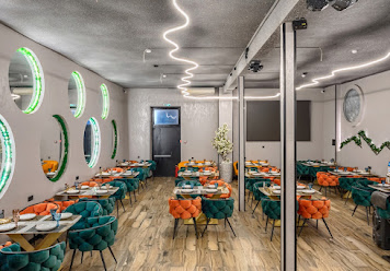 Фото №2 зала Горький 48/25